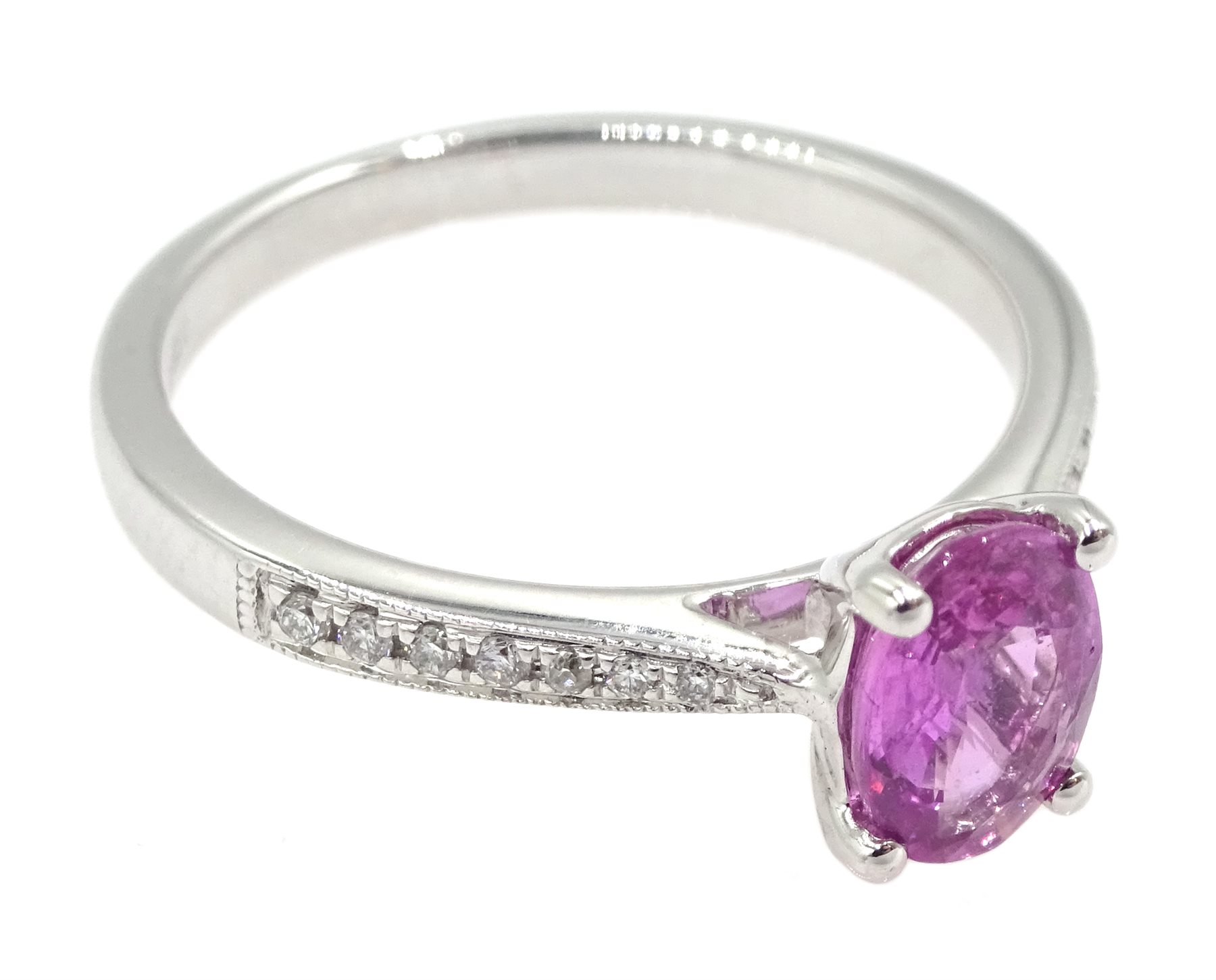 18ct white gold oval pink sapphire ring, with diamond set shoulders, hallmarked, sapphire approx 0.9 - Image 3 of 5