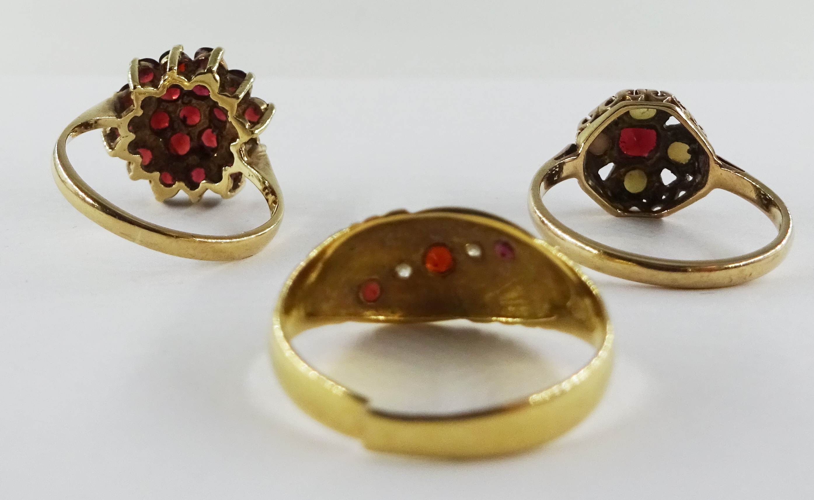 Edwardian 18ct gold five stone garnet and stone set ring, Chester 1906, 9ct gold garnet and pearl ri - Image 3 of 4