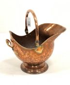 Victorian copper coal scuttle with swing handle