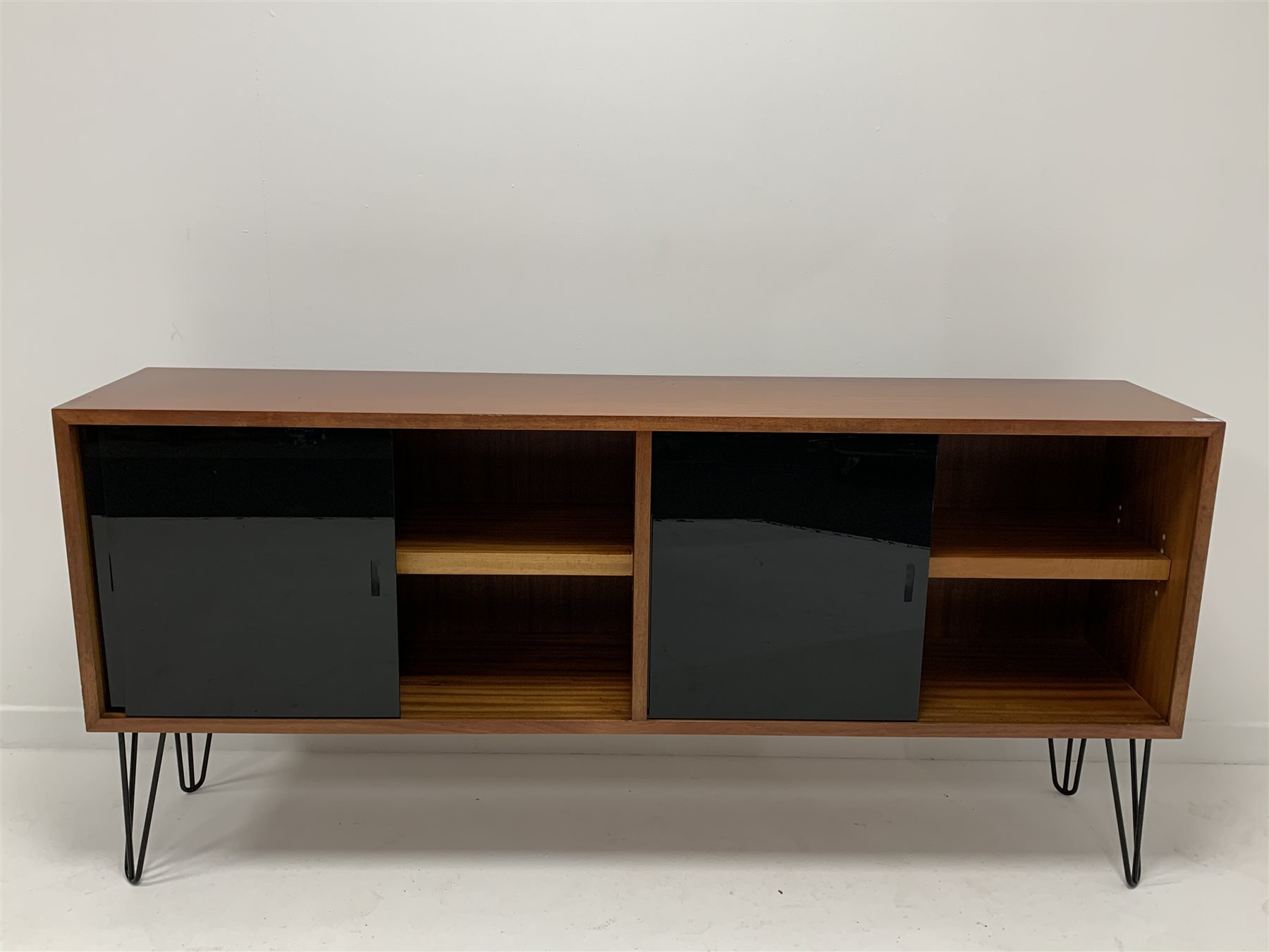 Mid century teak sideboard, fitted with four black lacquered glazed sliding doors enclosing adjustab - Image 5 of 5