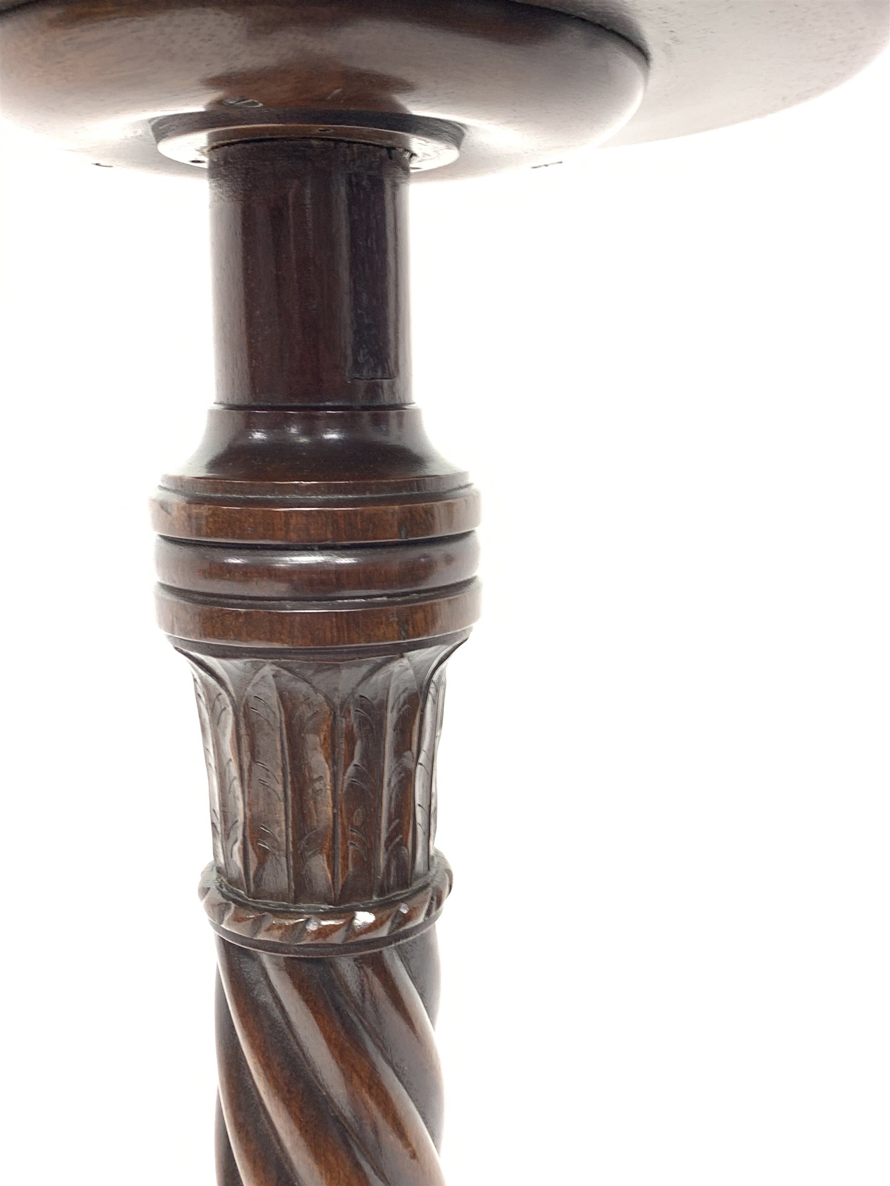 20th century mahogany torch�re stand, circular moulded top on acanthus carved and twist reeded colum - Image 2 of 3