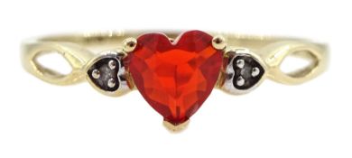 9ct gold heart shaped fire opal and two stone diamond chip ring