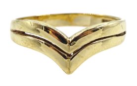 9ct gold wishbone ring