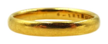 Early 20th century 22ct gold wedding band