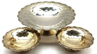 Silver fruit bowl with overlaid lappet decoration within a partly pierced border on a short pedestal