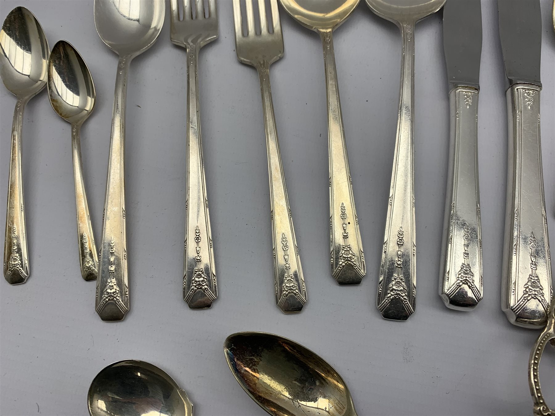 Community 'Milady' pattern cutlery service for twelve settings, lacking six dessert knives and one t - Image 2 of 3