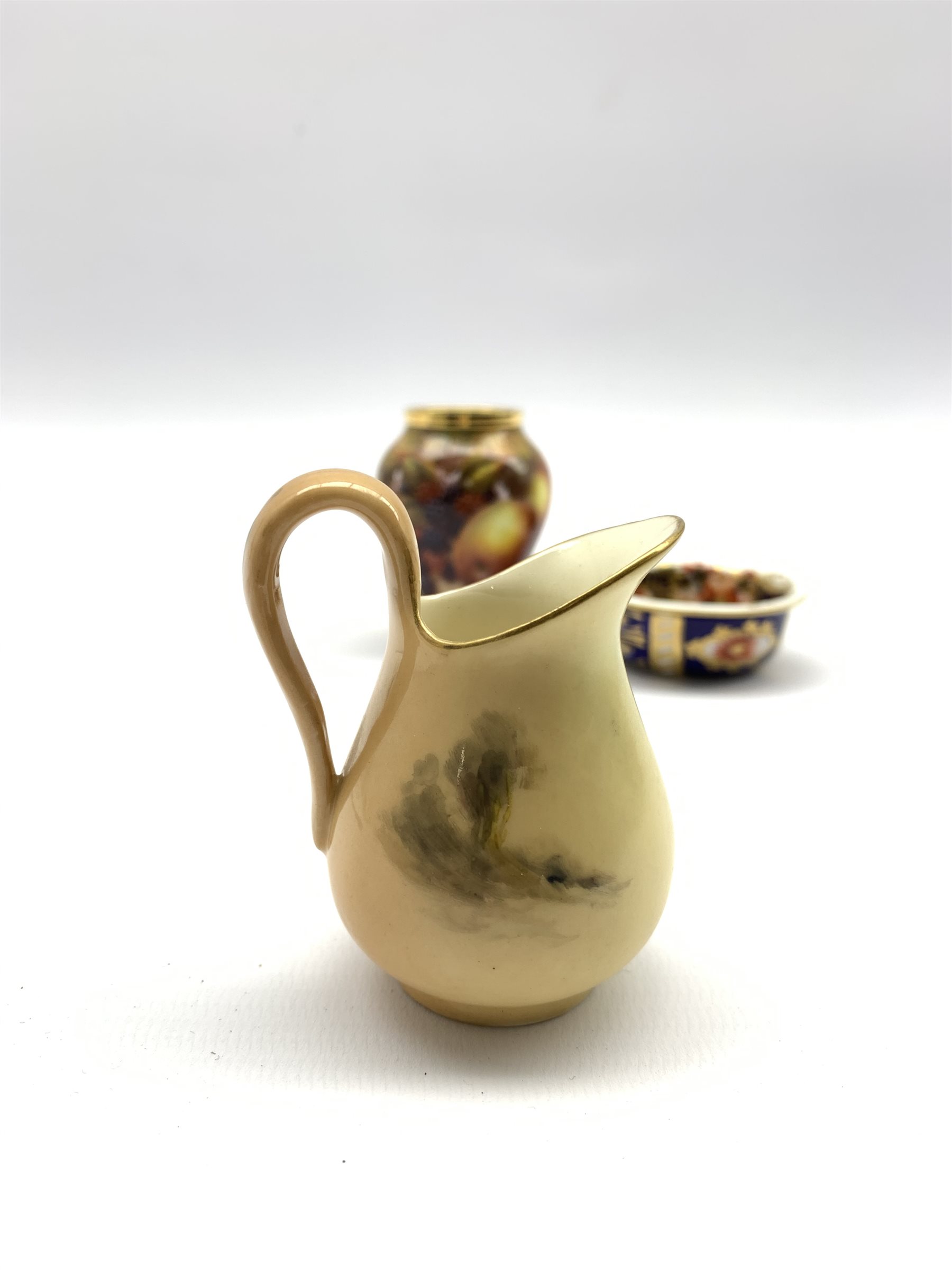 Royal Worcester miniature hand-painted jug decorated with a Pheasant in a woodland setting dated 191 - Image 2 of 4