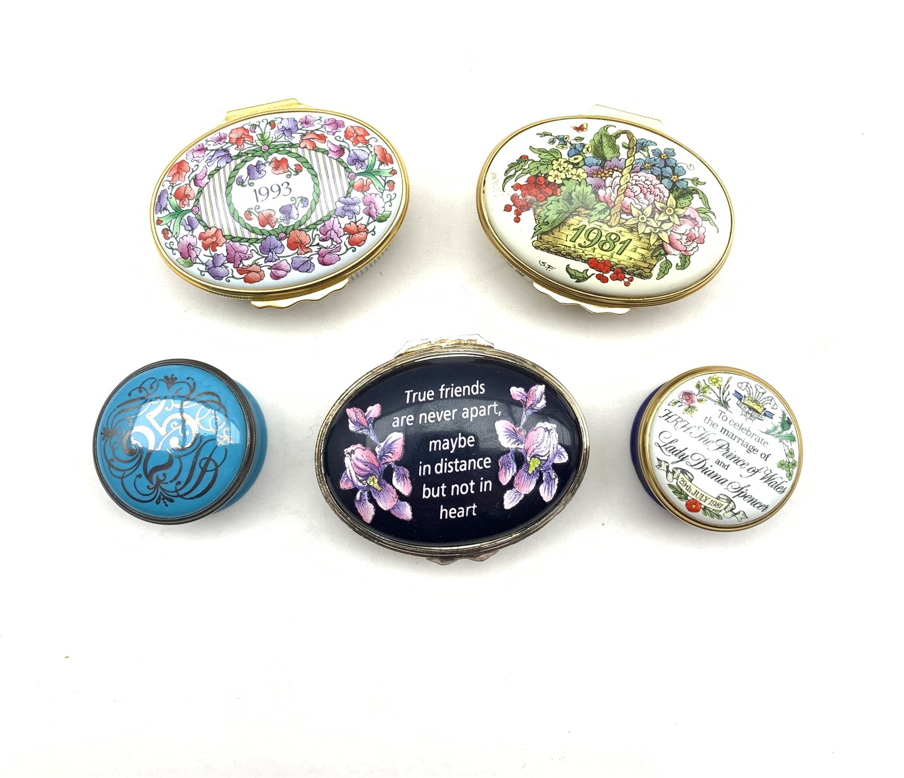 Five Halcyon Days enamel boxes to include 1988 and 1993 'A Year to Remember', '25', Commemorative ex - Image 2 of 3