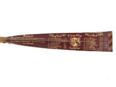 Cambridge University oar, Selwyn college 1961/1962 with red and gilt painted blade L369cm