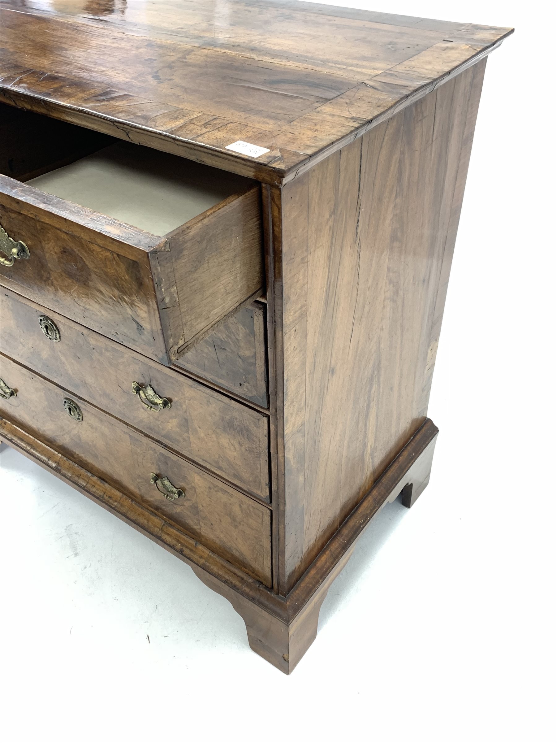 18th century walnut chest, cross banded top over two short and three long graduated drawers with her - Image 3 of 4