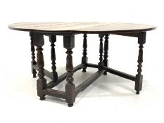 Late 17th century oak gateleg dining table, the oval top raised on turned and block supports, 163cm