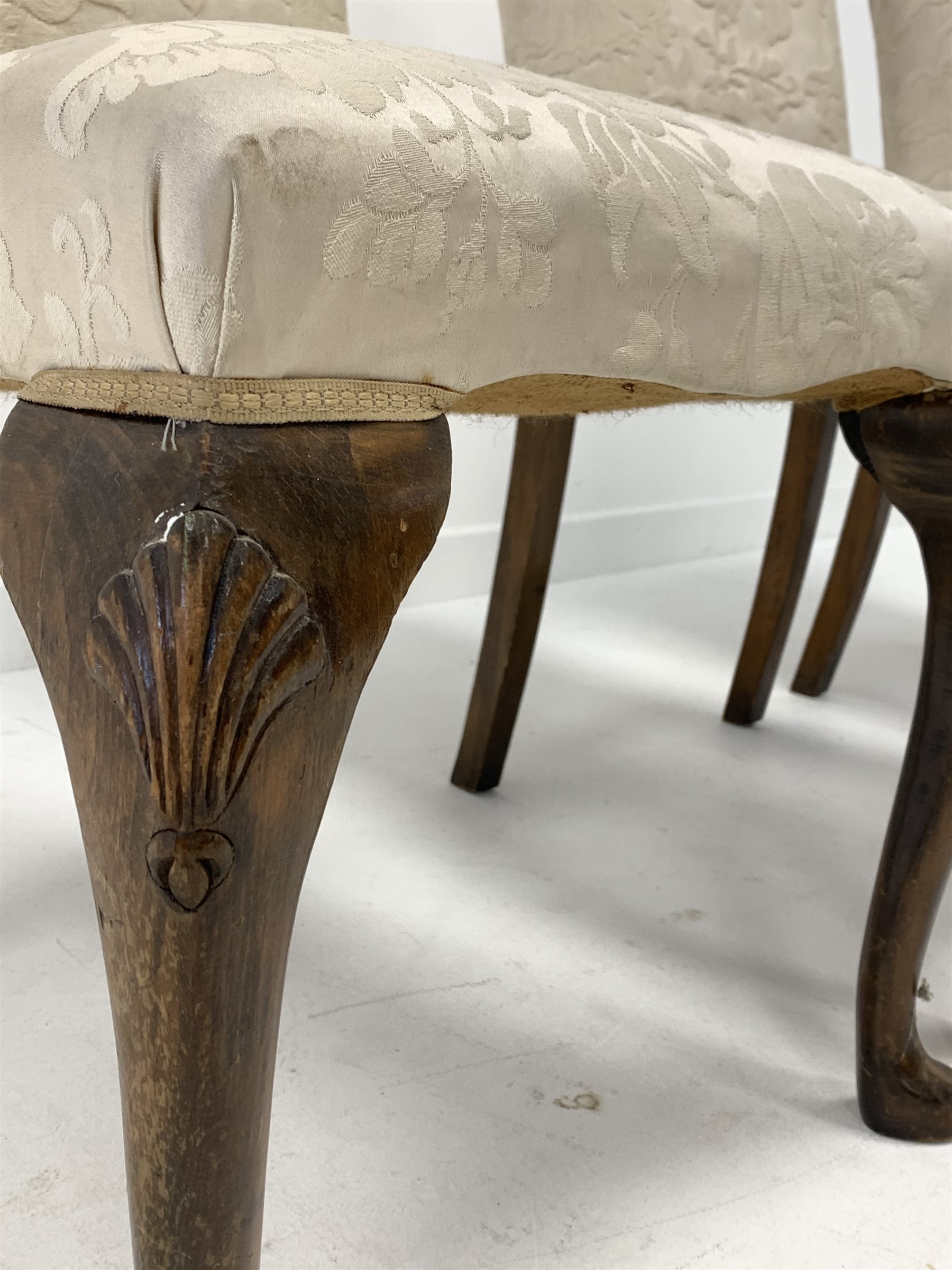 Set of three early 20th century Queen Anne style stained beech chairs, upholstered in white damask f - Image 3 of 3