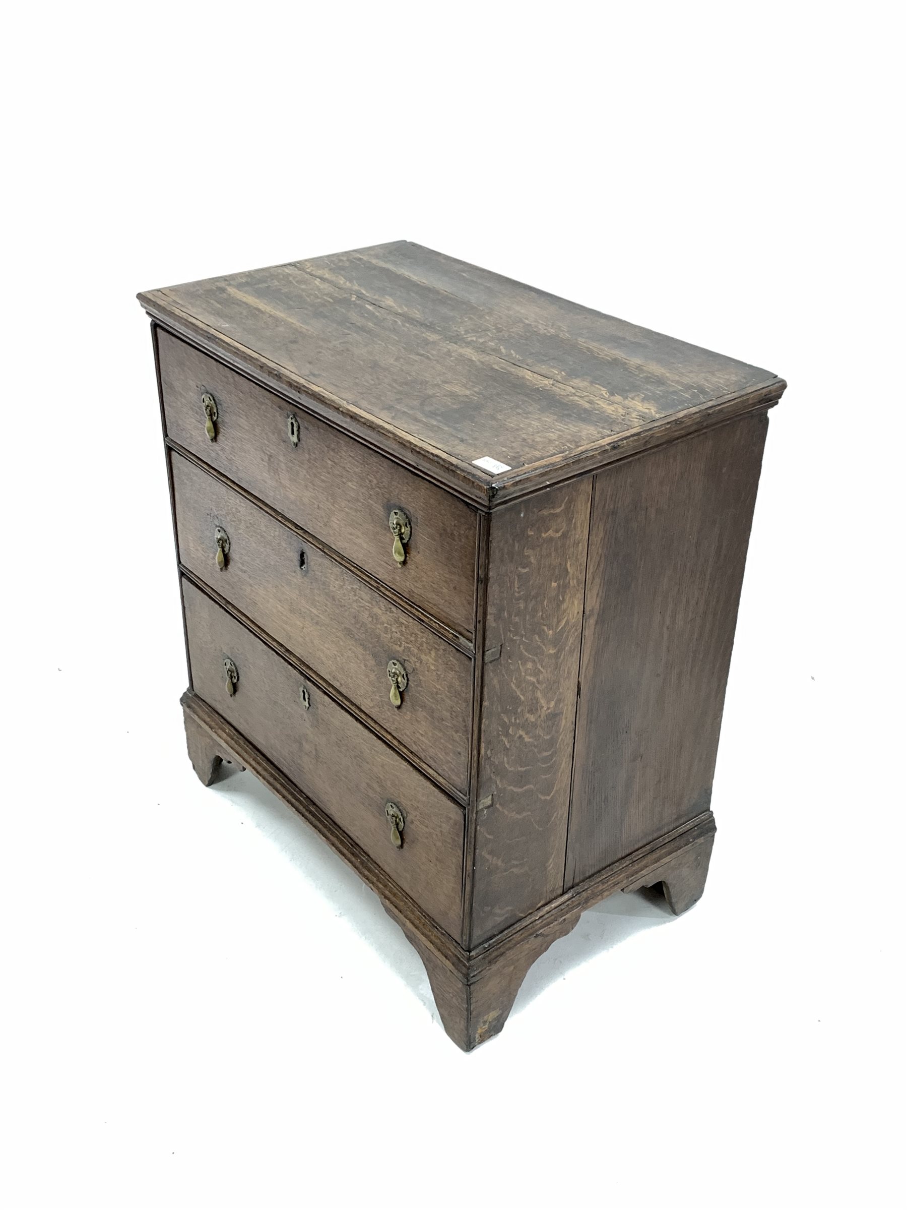 Small Georgian oak chest, fitted with three drawers and brass drop handles, raised on bracket suppor - Image 3 of 4