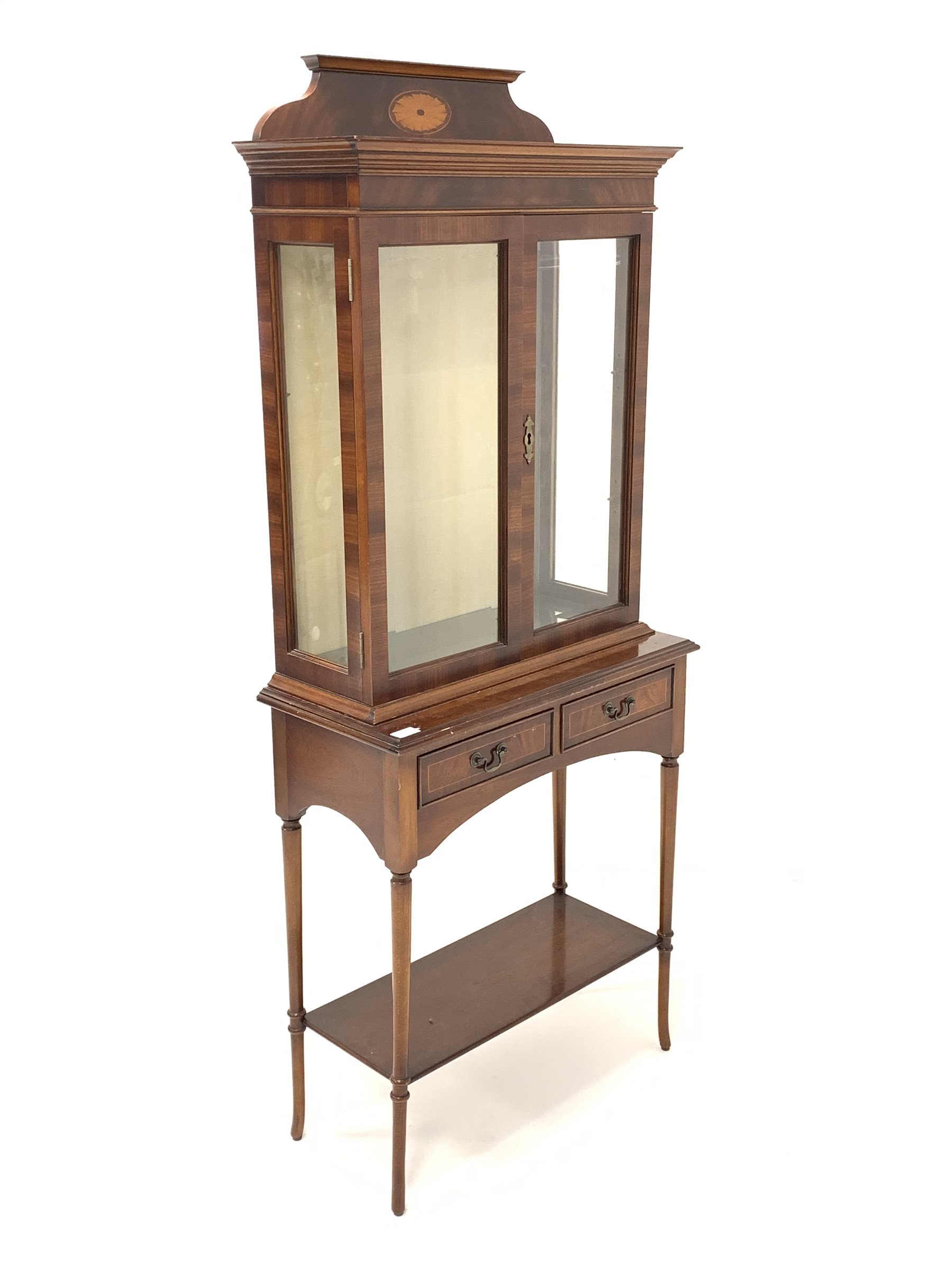 Georgian design mahogany display cabinet, raised back with fan inlay over two bevelled glazed doors - Image 2 of 3