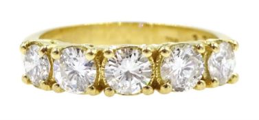 18ct gold five stone round brilliant cut diamond ring, hallmarked, total diamond weight approx 1.15