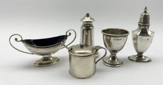 Silver two handled pedestal salt with blue glass liner Birmingham 1905, two silver pepperettes, silv