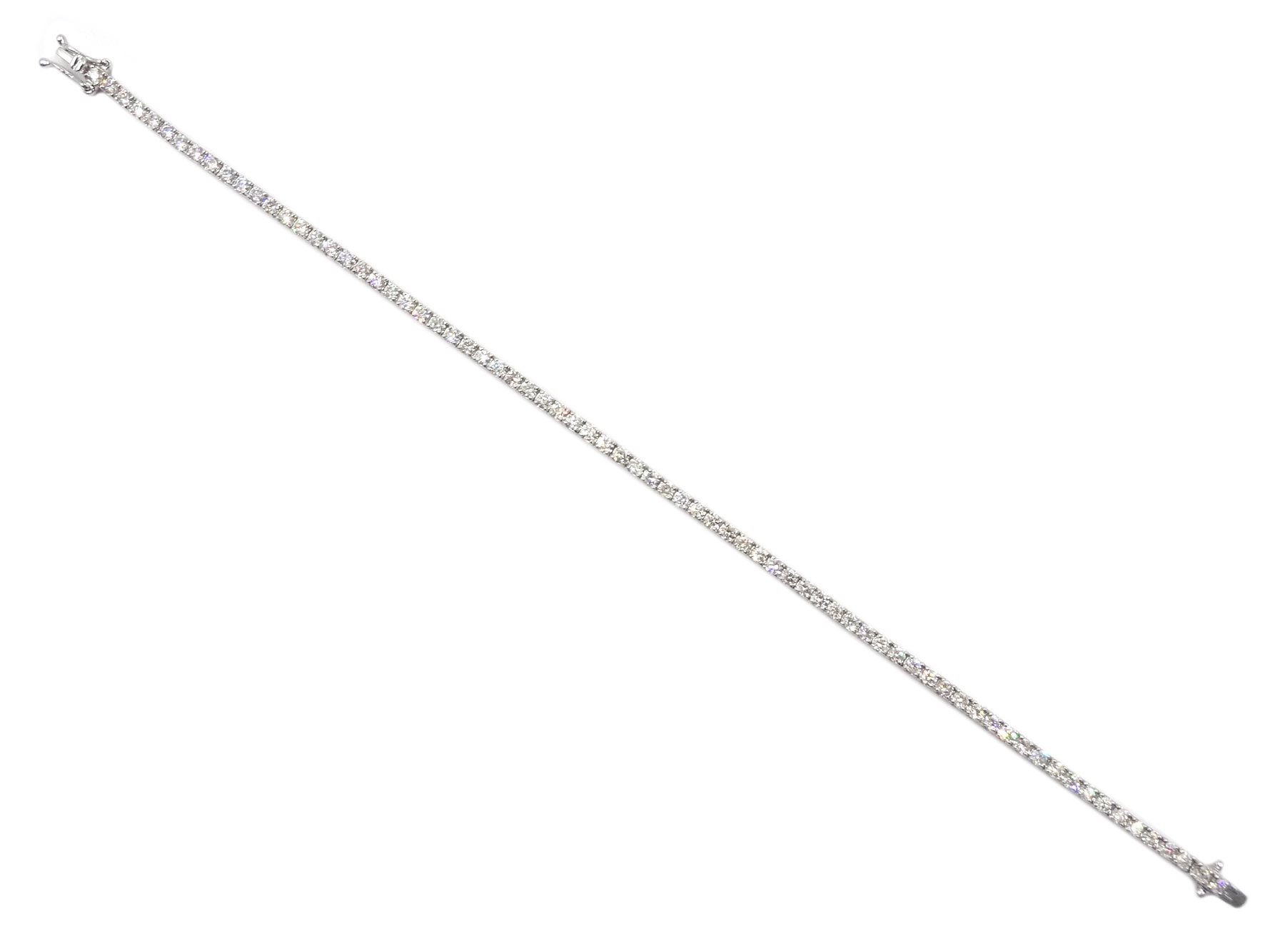 White gold round brilliant cut diamond line bracelet, stamped 18K, total diamond weight approx 2.65 - Image 3 of 4
