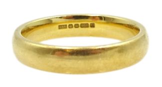 18ct gold wedding band, Sheffield 1995, approx 5.5gm
