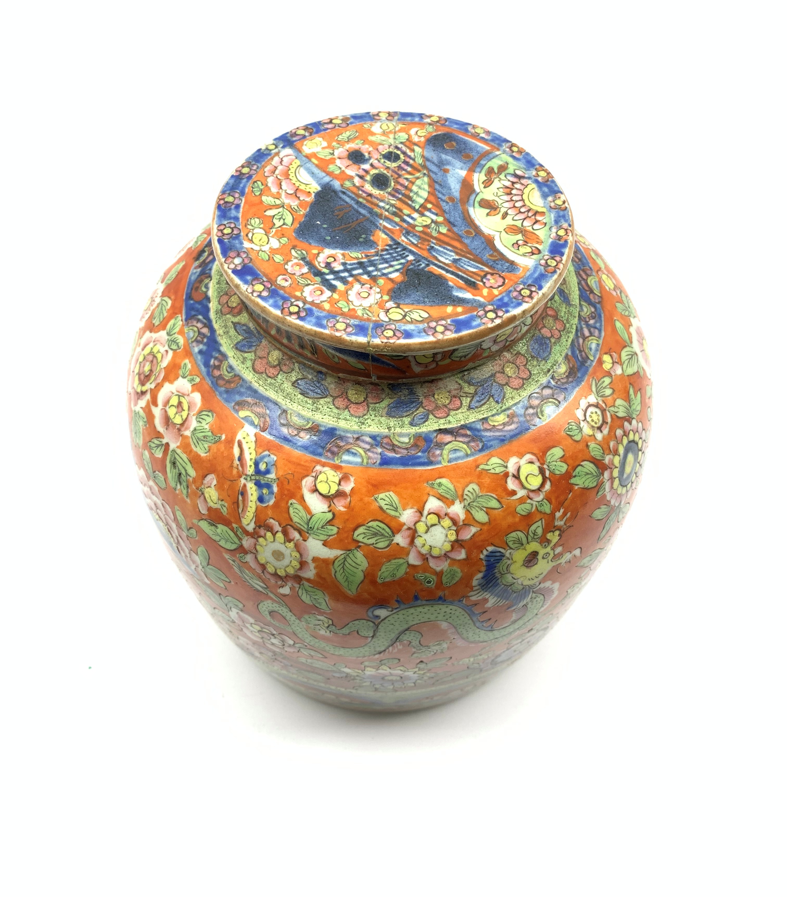 Chinese red ground ginger jar and cover, decorated in underglaze blue with a mountanious landscape a - Image 5 of 7