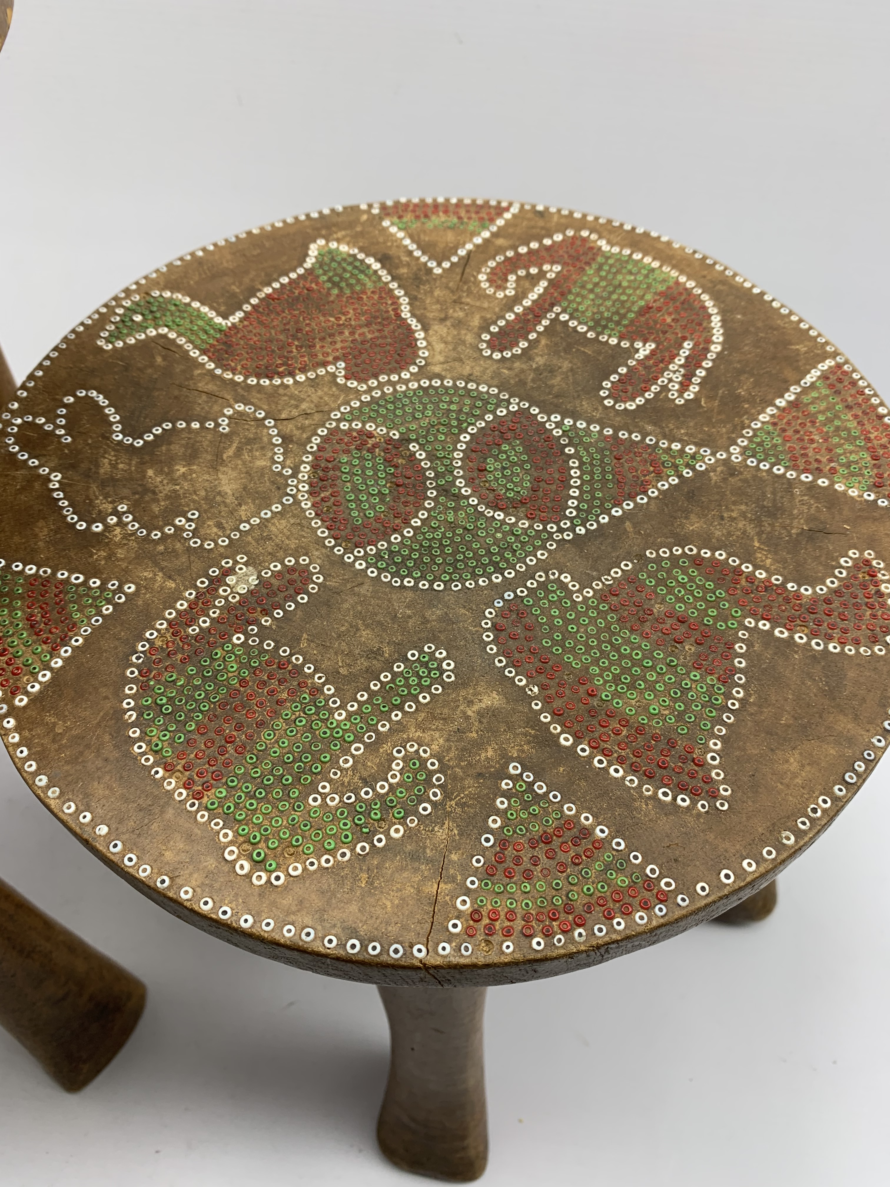 East African Kamba stool, the circular top with beaded decoration D36cm and another with animal and - Image 6 of 7