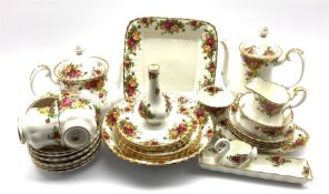 Quantity of Royal Albert 'Old Country Roses' pattern tableware including five cups, eight saucers, f