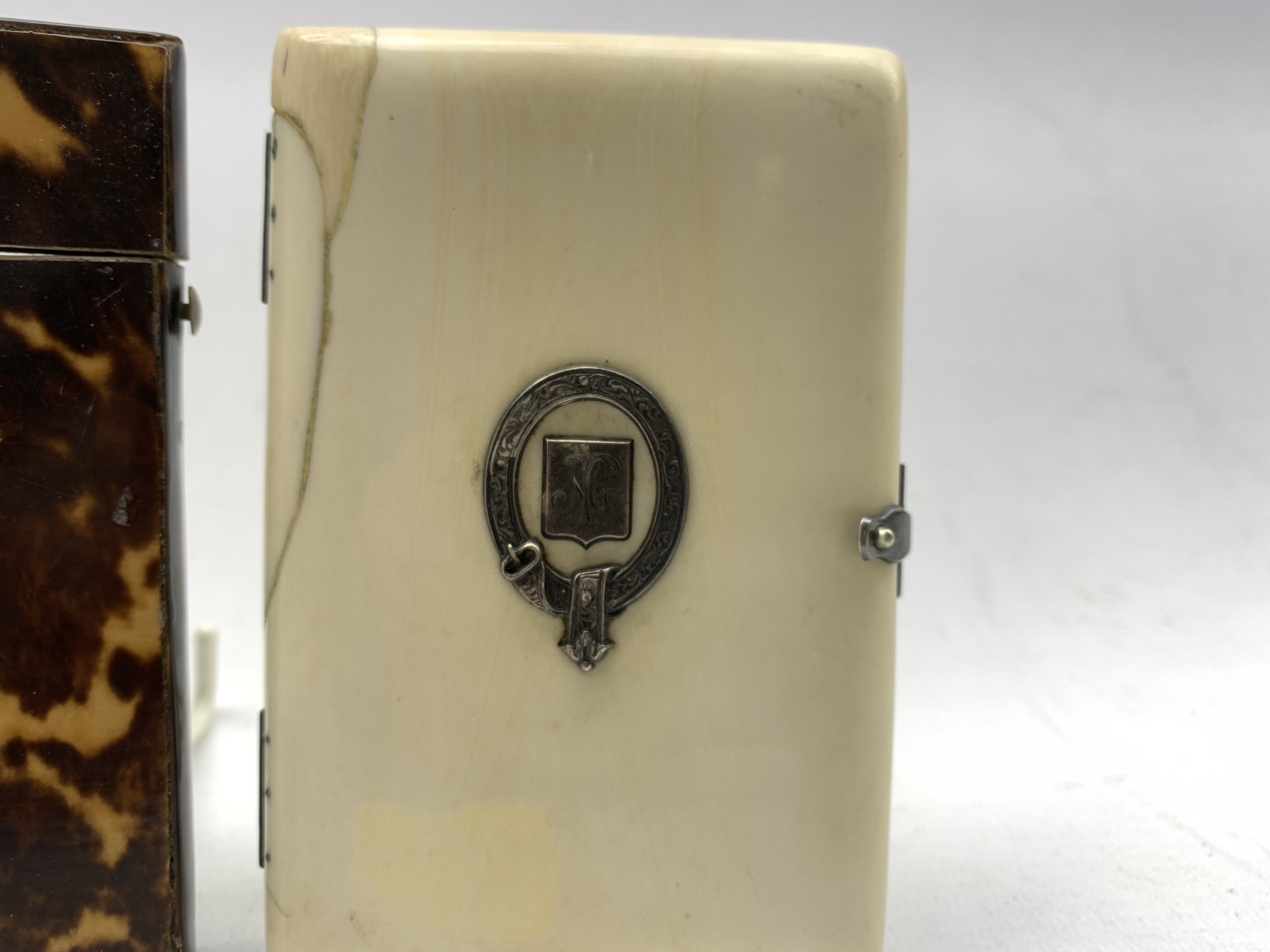 Victorian ivory rectangular card case - Image 4 of 5