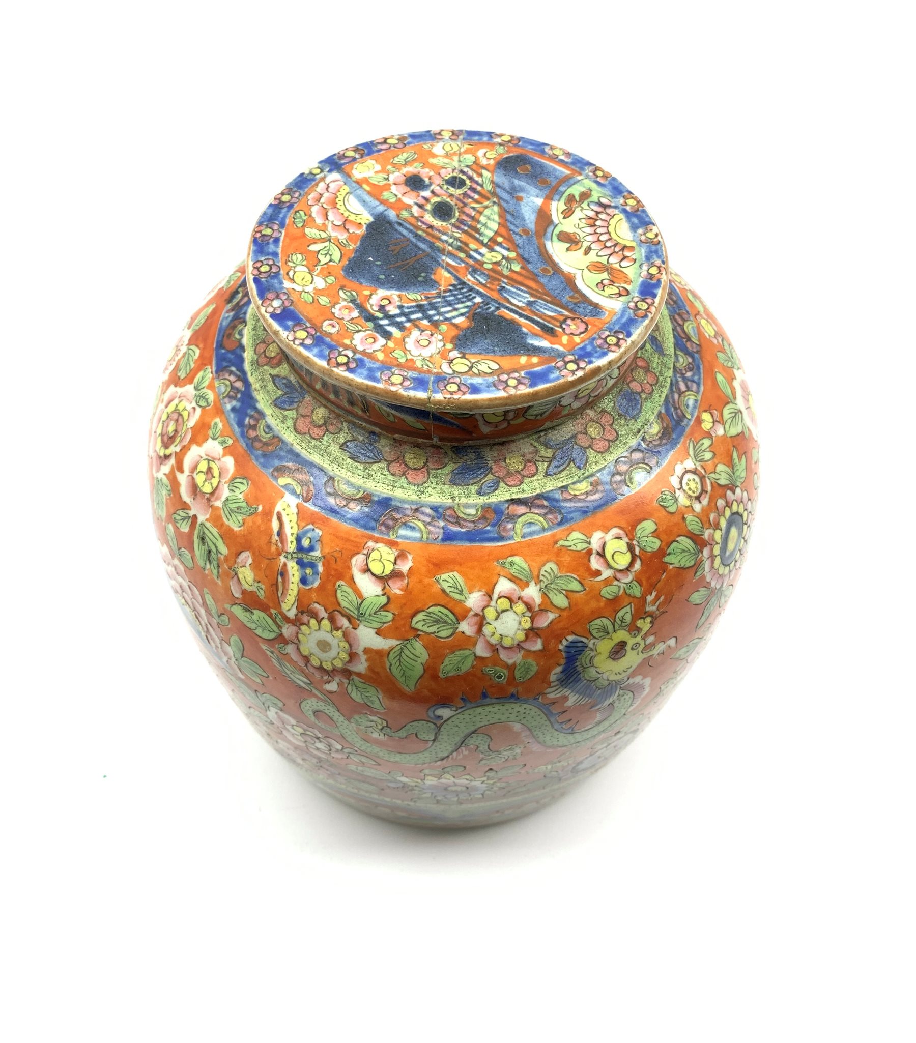 Chinese red ground ginger jar and cover, decorated in underglaze blue with a mountanious landscape a - Image 2 of 7