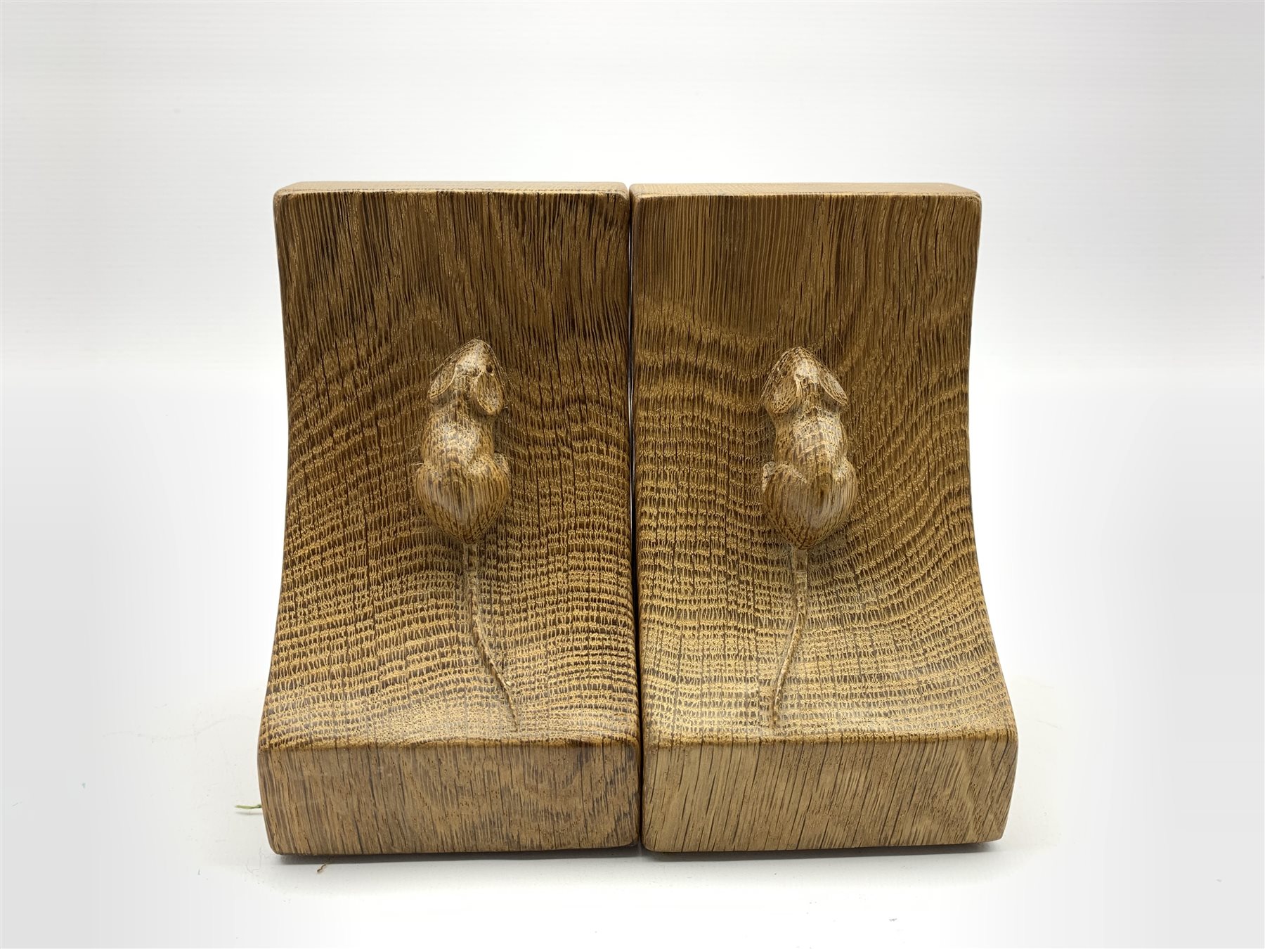 Pair of Thompson of Kilburn 'Mouseman' adzed oak bookends with carved mouse signature to each end H1 - Image 4 of 7
