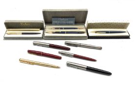 Parker Duofold Victory pencil and ballpoint pen in box, Parker "17" Lady in box, Parker ballpoint pe