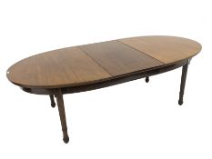 Edwardian mahogany oval extending dining table