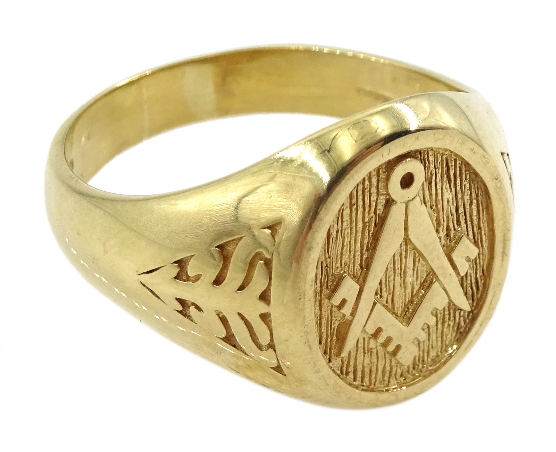9ct gold Masonic signet ring hallmarked - Image 2 of 3