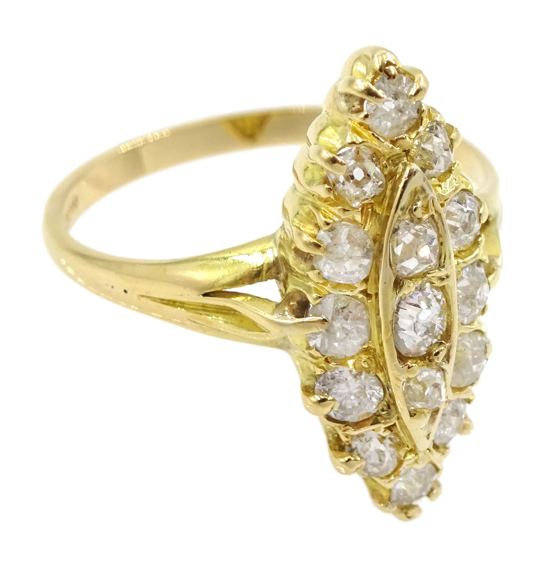 18ct gold diamond set marquise shaped ring - Image 3 of 4