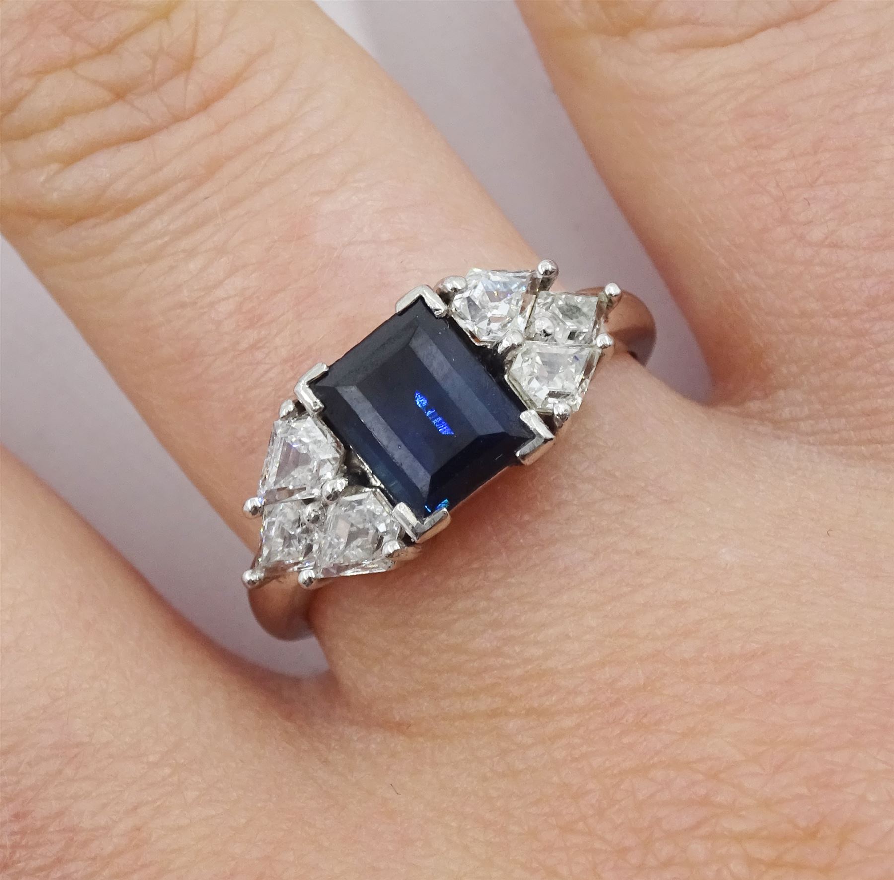 Platinum baguette cut sapphire and six stone kite cut diamond ring - Image 2 of 4