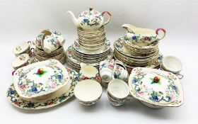 Royal Cauldon Victoria pattern table ware comprising six dinner plates