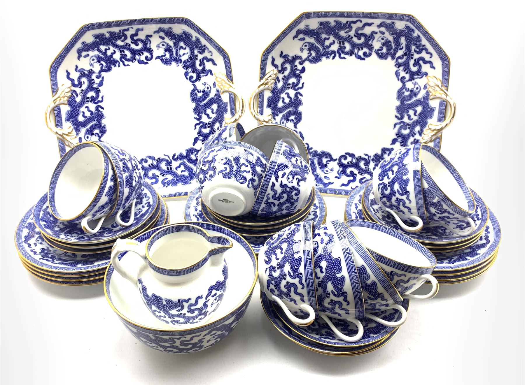 Spode Copelands China tea set decorated with an Oriental design in blue and white with key pattern b