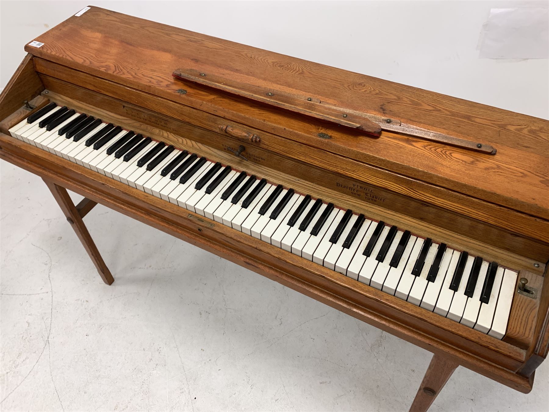 'Virgil Practice Clavier' - early 20th century dummy keyboard in oak case with folding trestle legs - Image 3 of 5