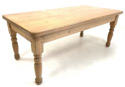 Reclaimed pine farmhouse table