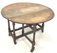 Late 18th century oak gateleg dining table