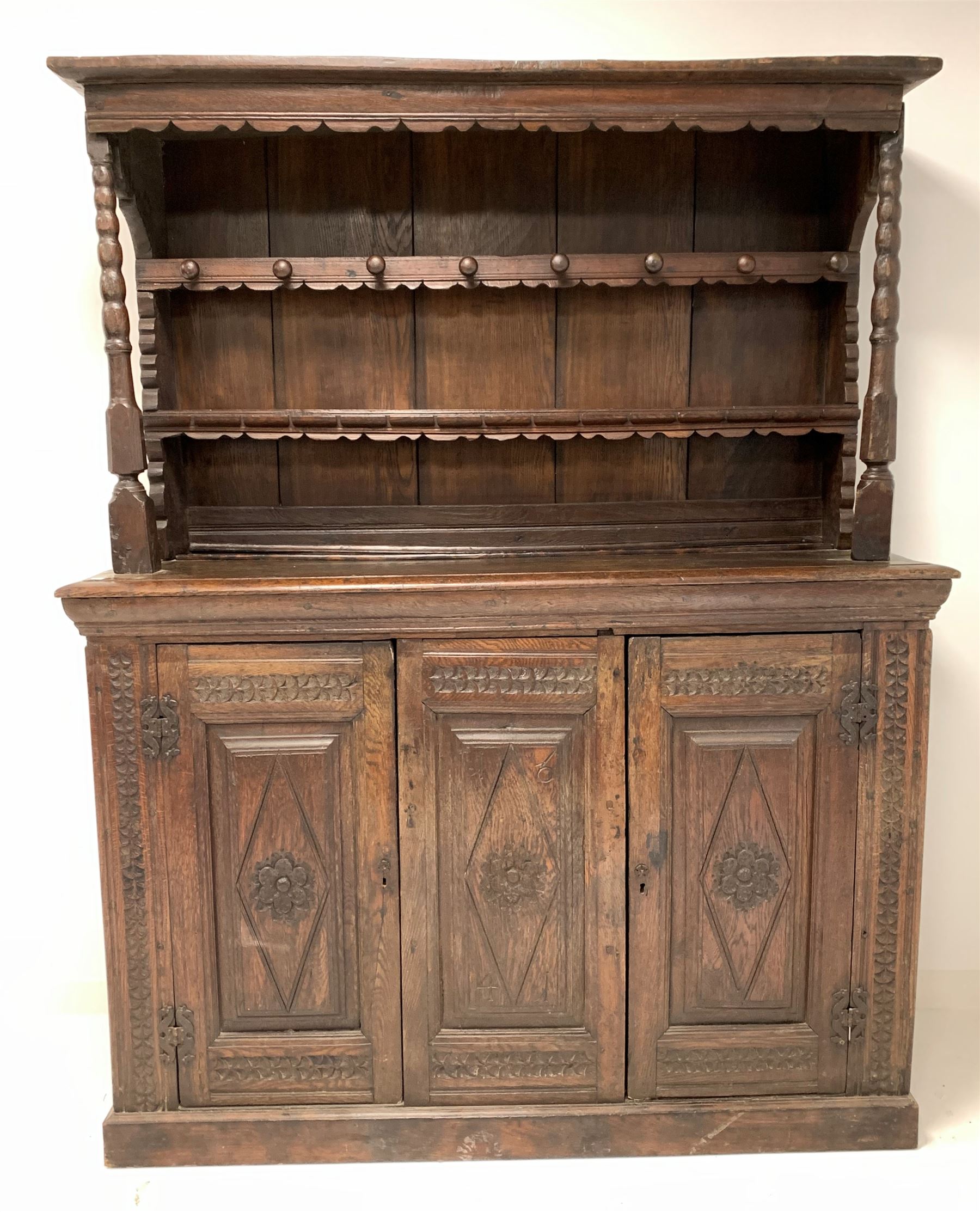 Antique welsh oak dresser - Image 6 of 6