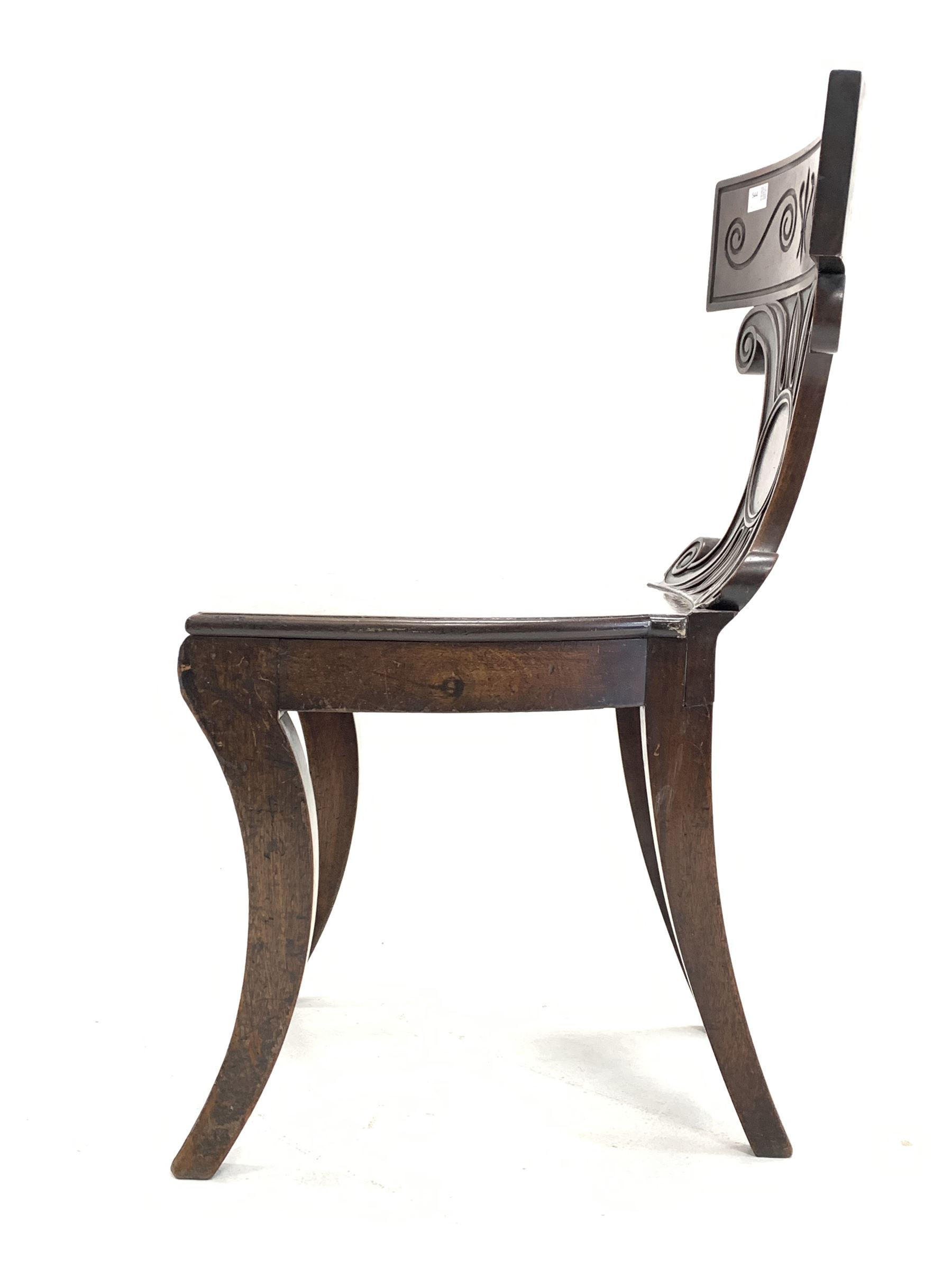 Mid 19th century Irish mahogany hall chair - Image 3 of 3