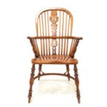 20th century yew and elm Windsor armchair