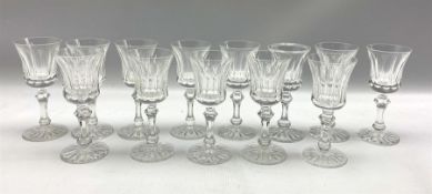 Set of thirteen Waterford Innisfail pattern small wine or sherry glasses H15cm