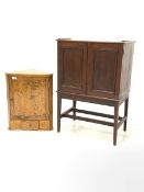 Early 20th century oak cabinet
