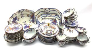 19th Century Spode Tobacco Leaf pattern table ware comprising fourteen cups