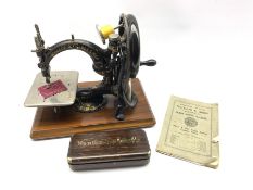 Wilcox & Gibbs 'Automatic' silent sewing machine