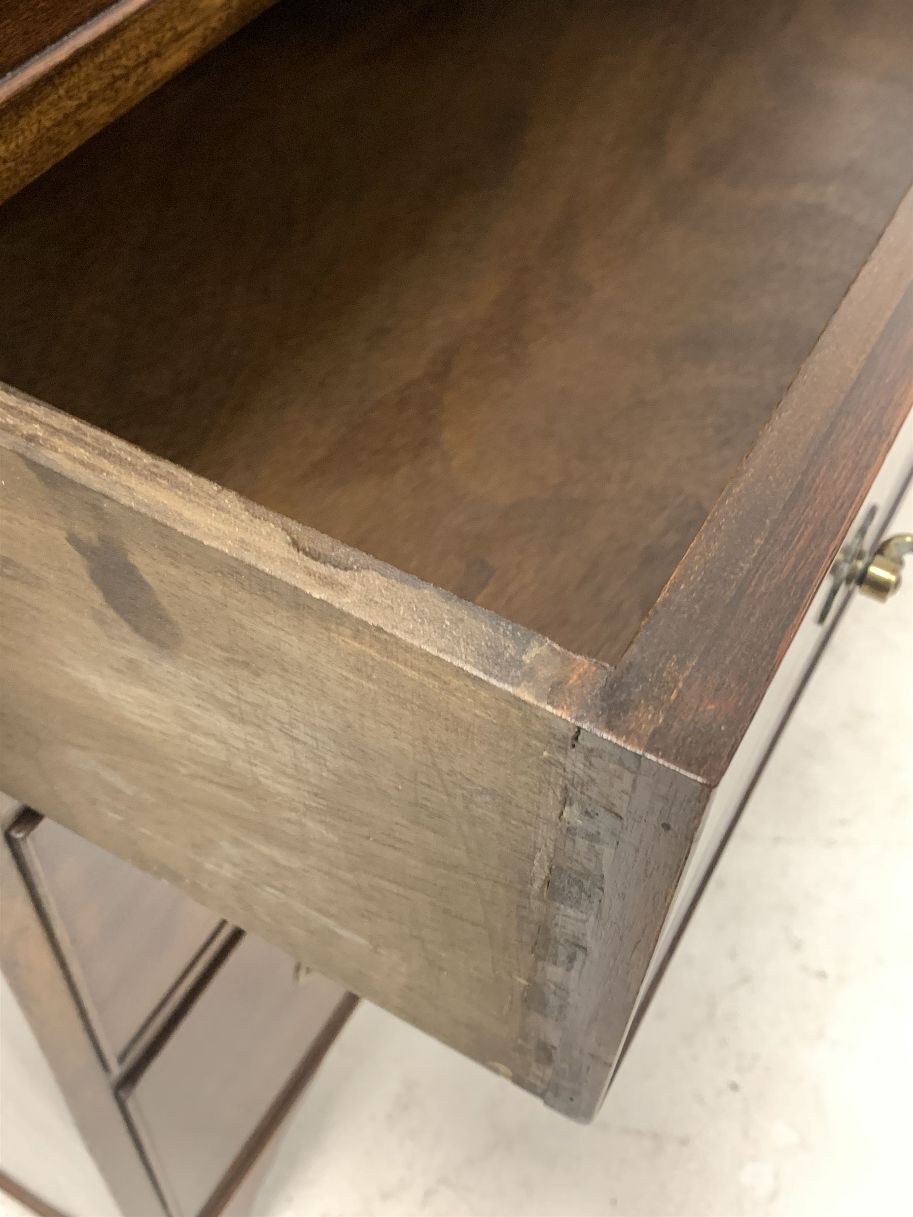 Early to mid 20th century mahogany chest - Image 3 of 5