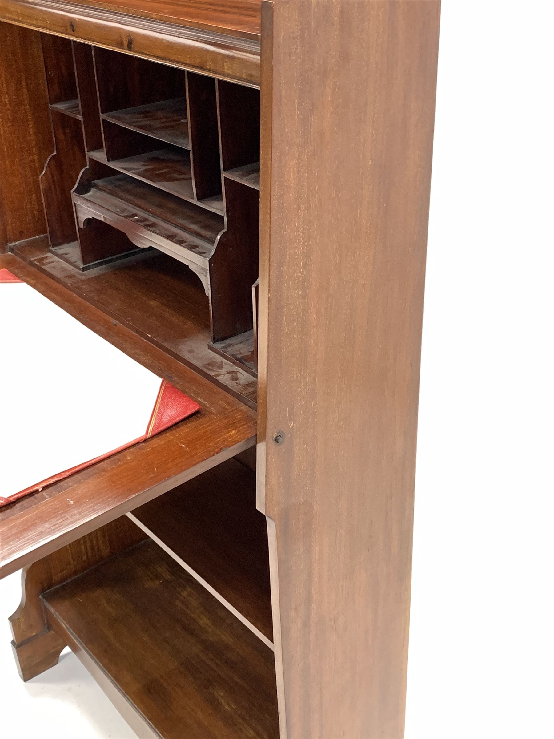 Edwardian mahogany bureau - Image 4 of 5