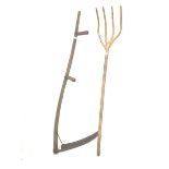 Late 19th/ Early 20th century four pronged elm hay fork