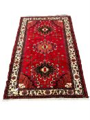 Persian Hamadan red round rug