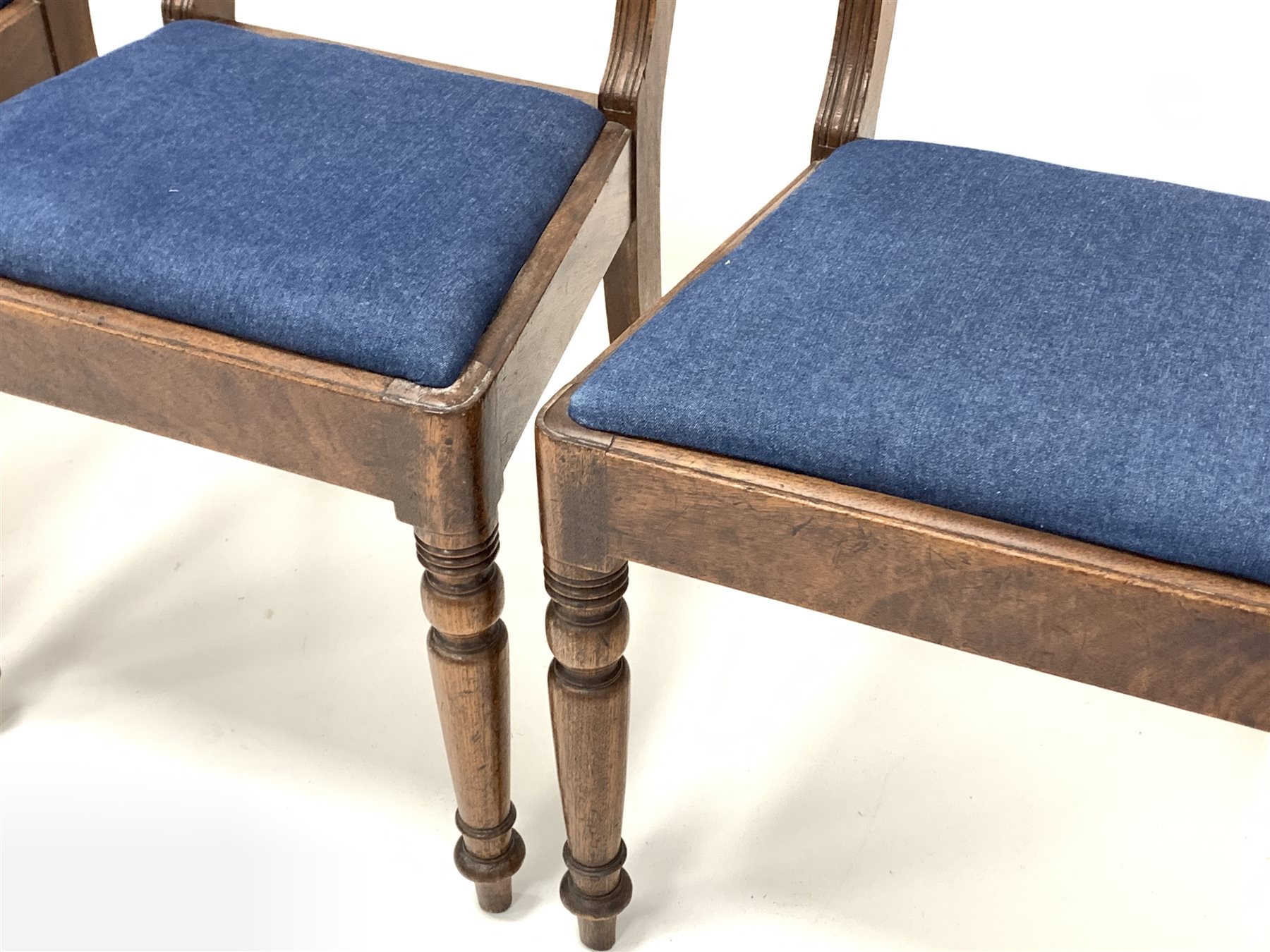 Set four early 19th century mahogany dining chairs - Image 3 of 5